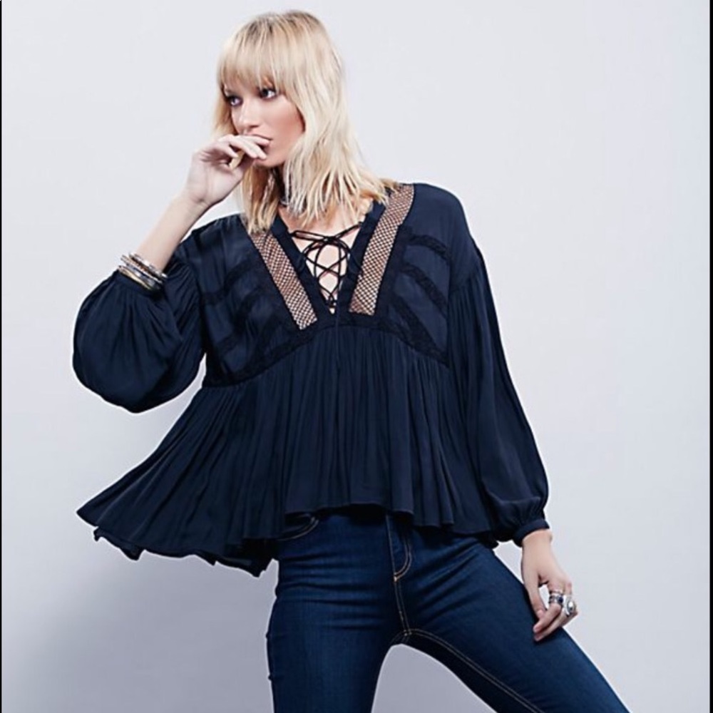 Free People Don’t Let go blouse black Size Small